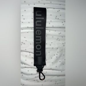 Lululemon never lost keychain in black
